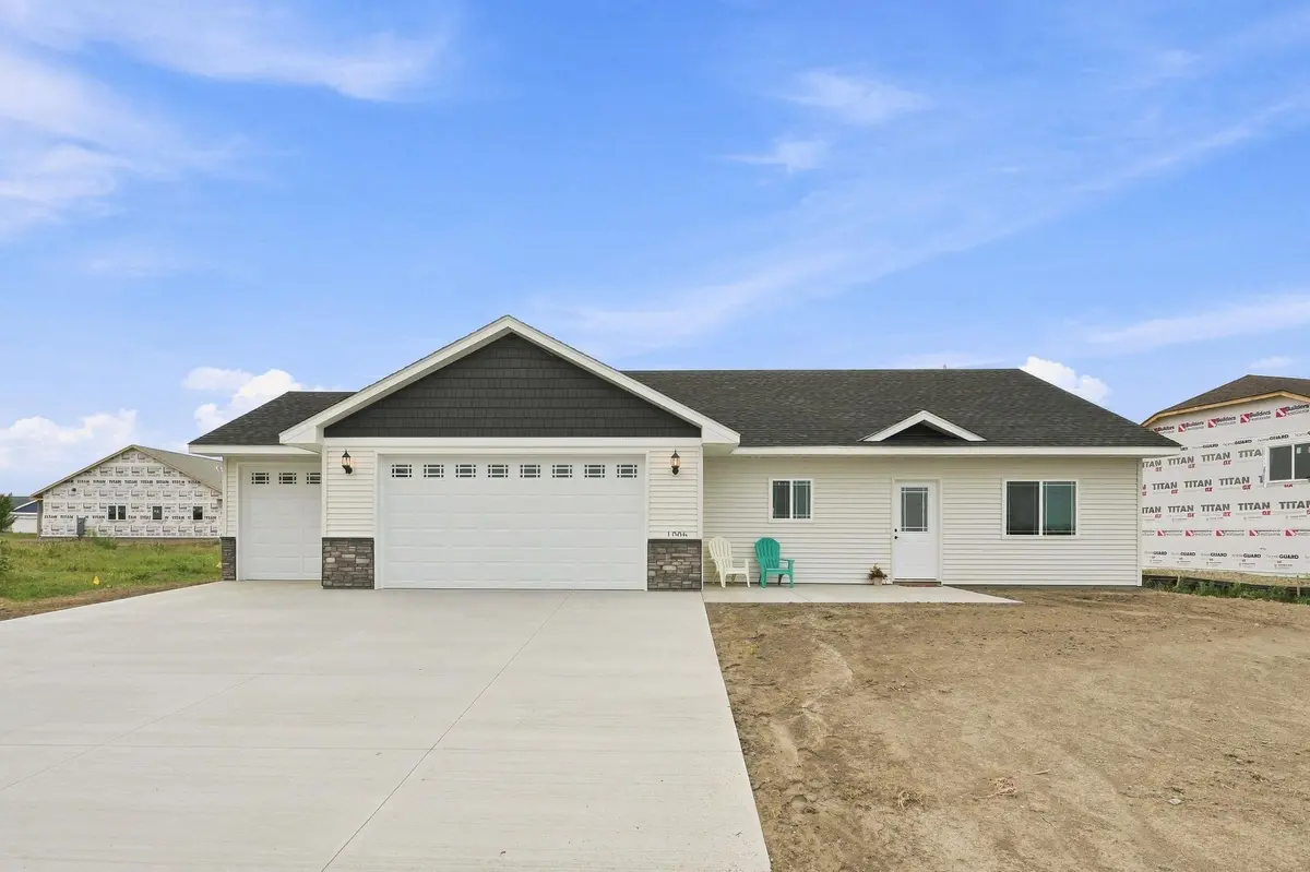 1006 Misty Meadow BLVD, Buffalo, MN 55313
