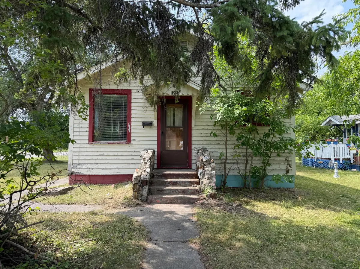1222 Main AVE, International Falls, MN 56649