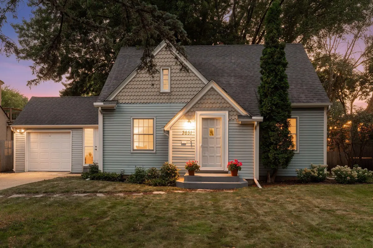 3851 Welcome AVE N, Robbinsdale, MN 55422