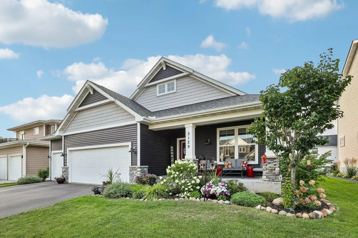 3129 Glasgow ST, River Falls, WI 54022