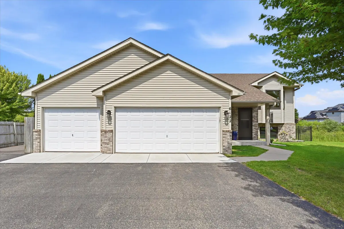 6122 152nd ST N, Hugo, MN 55038