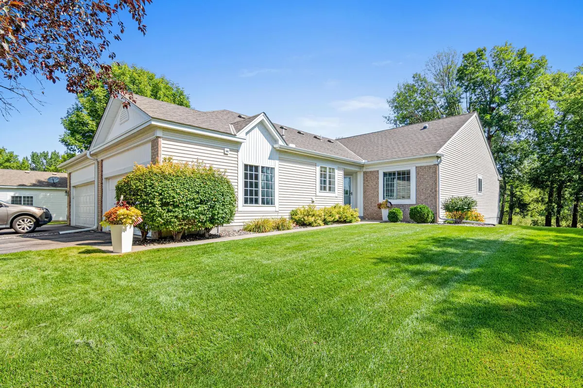 9316 Kimberly LN N, Maple Grove, MN 55311