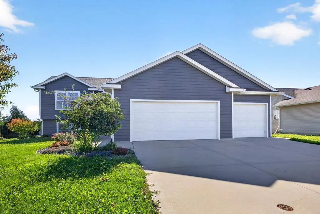 500 6th CT SE, Dover, MN 55929