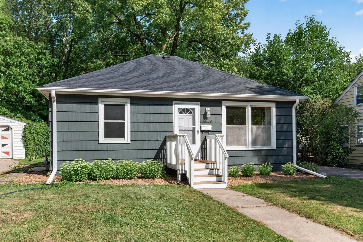 4619 Ivanhoe PL, Columbia Heights, MN 55421