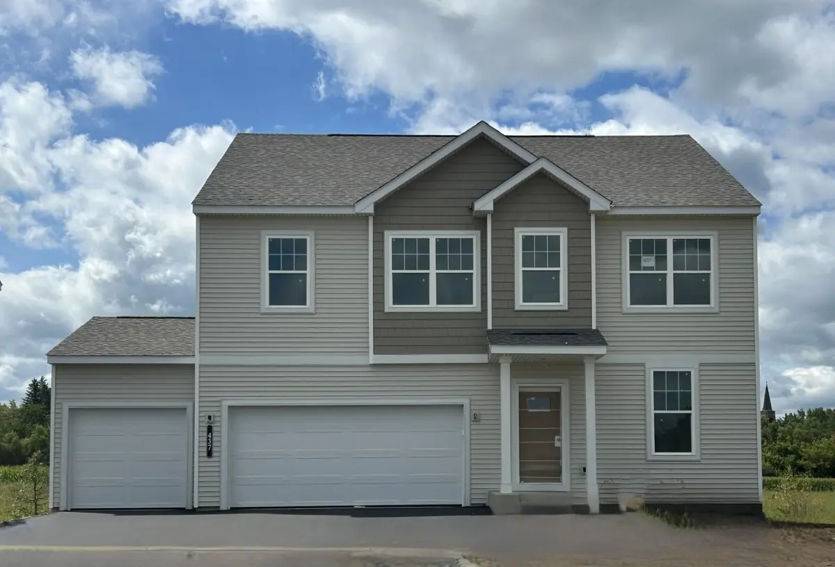 437 James Pkwy, Elko New Market, MN 55054