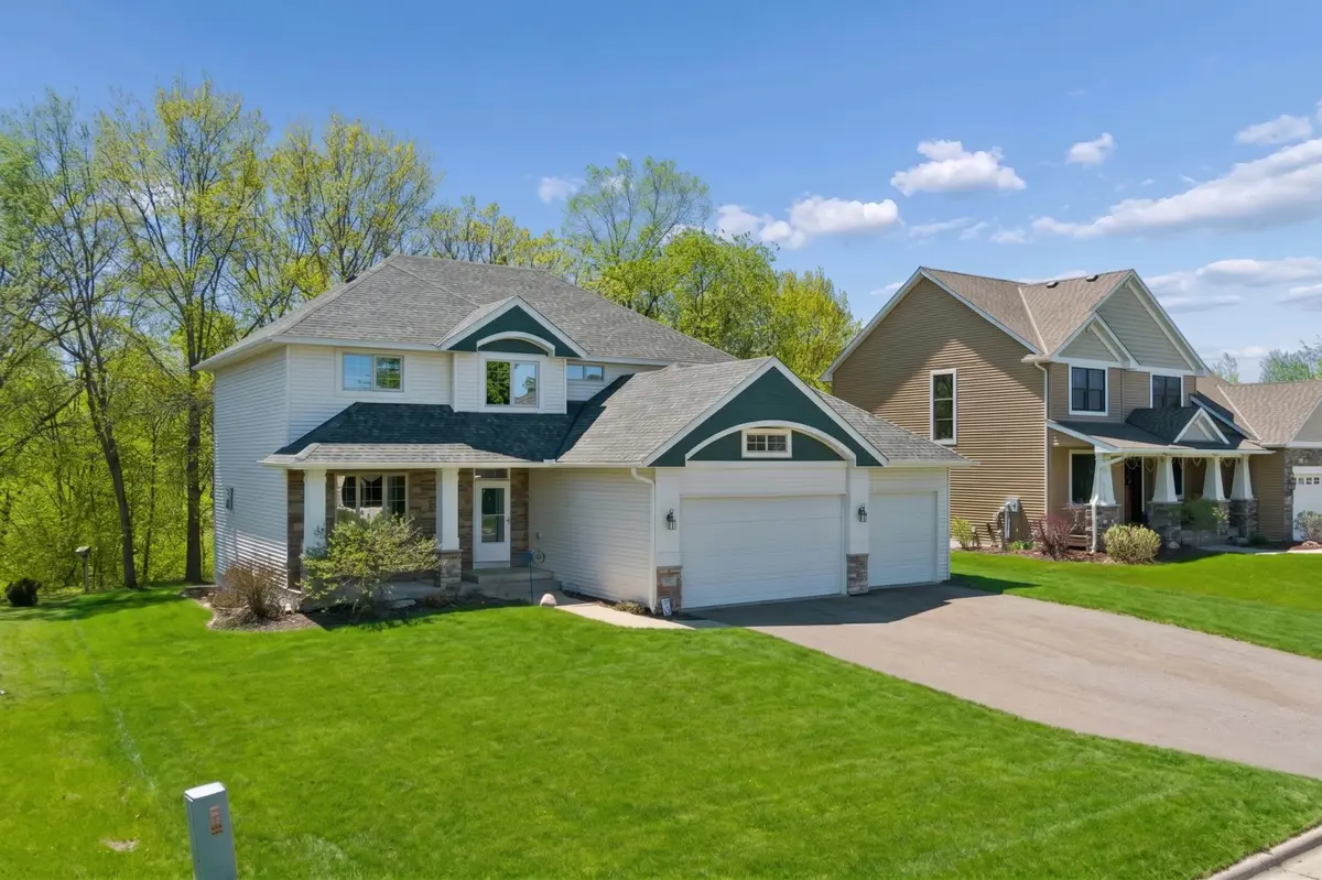 1017 Provence LN, Belle Plaine, MN 56011