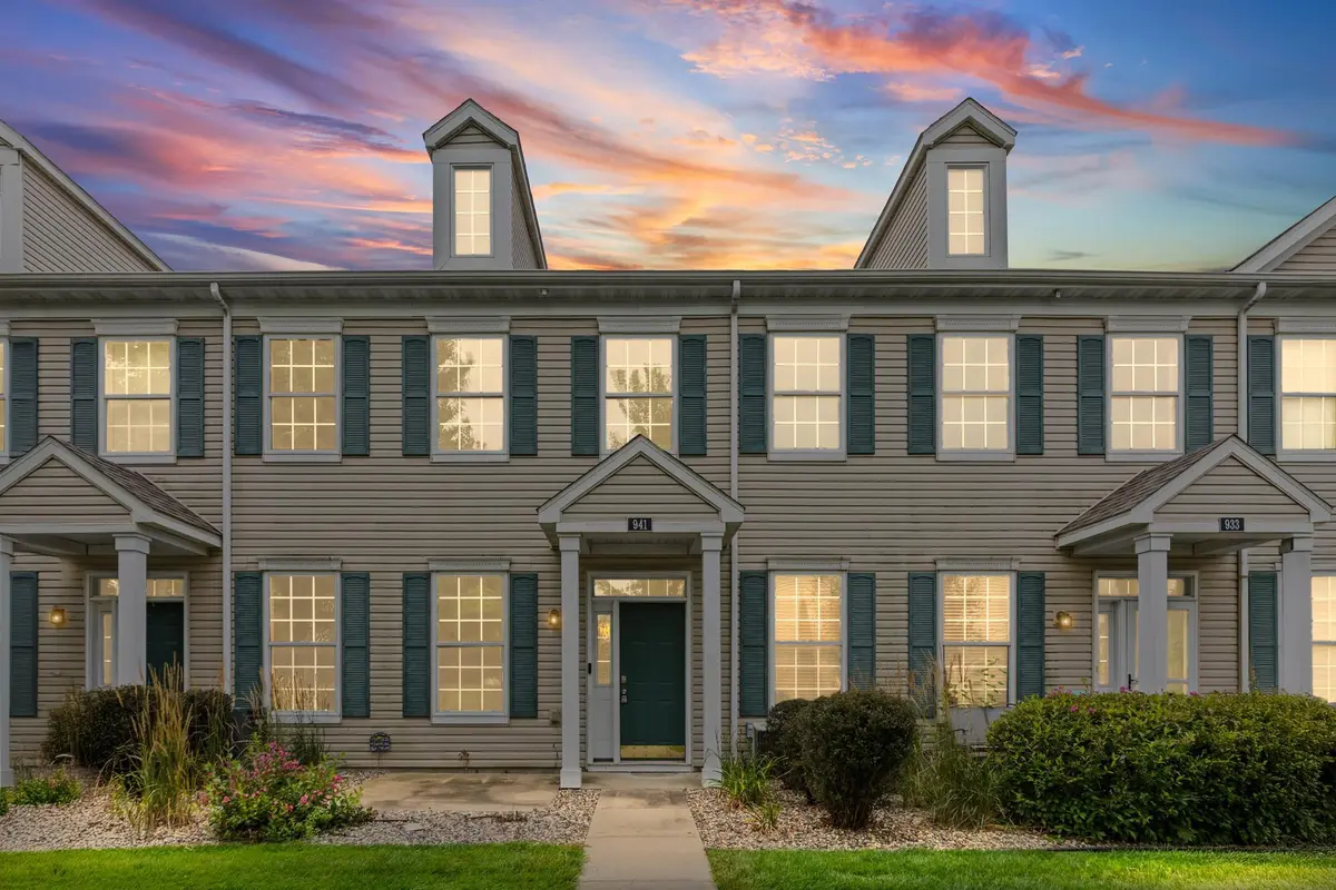 941 Newport AVE, Shakopee, MN 55379
