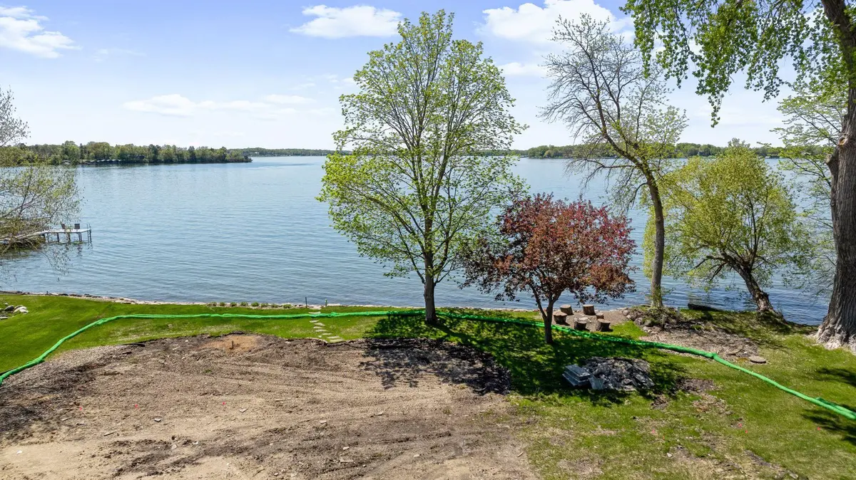 4330 Manitou RD, Excelsior, MN 55331