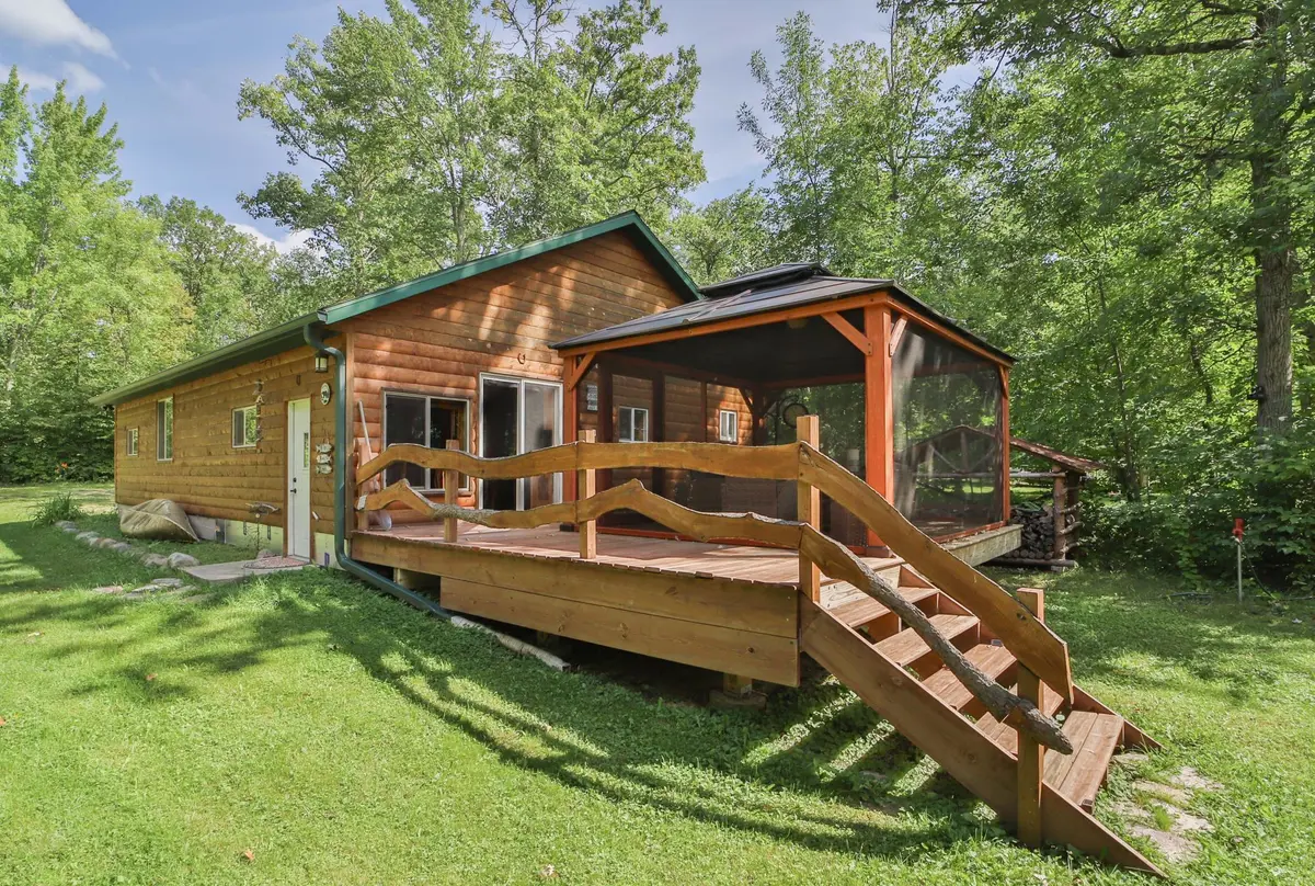 1899 Fern TRL NE, Remer, MN 56672