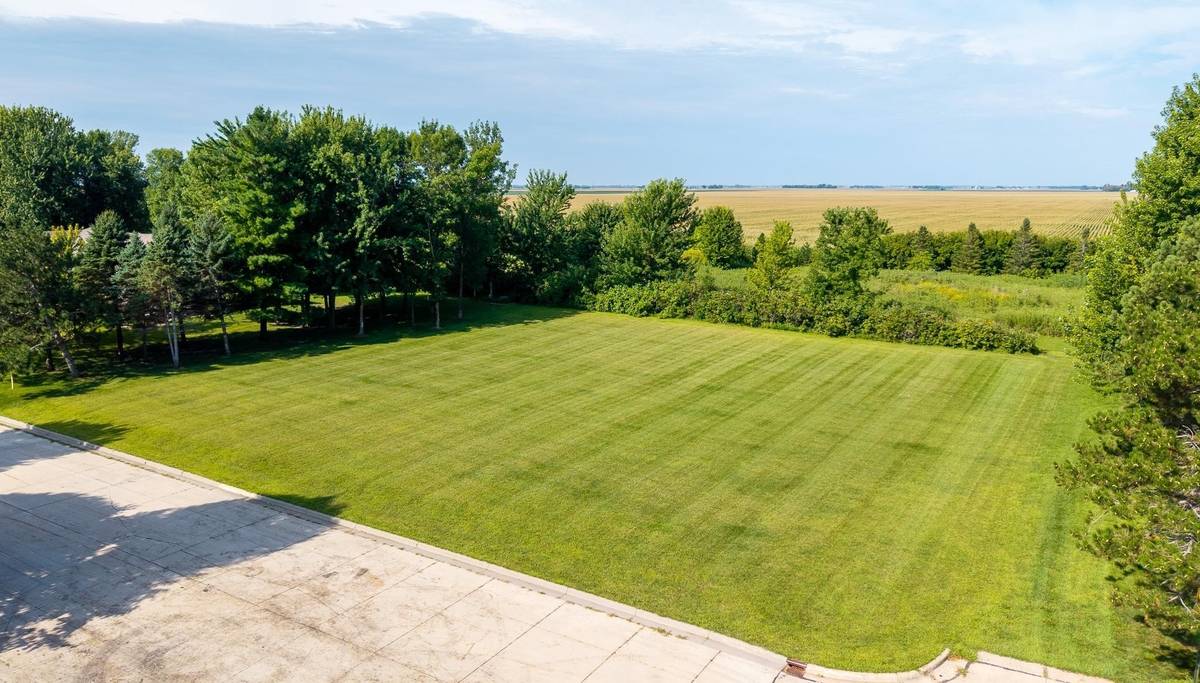 TBD 9th AVE SW, Wells, MN 56097