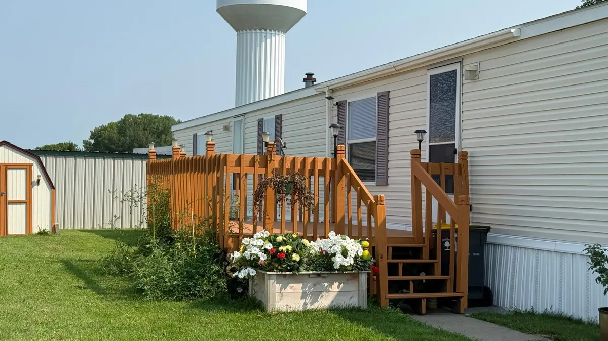 2062 Morgan WAY, North Mankato, MN 56003