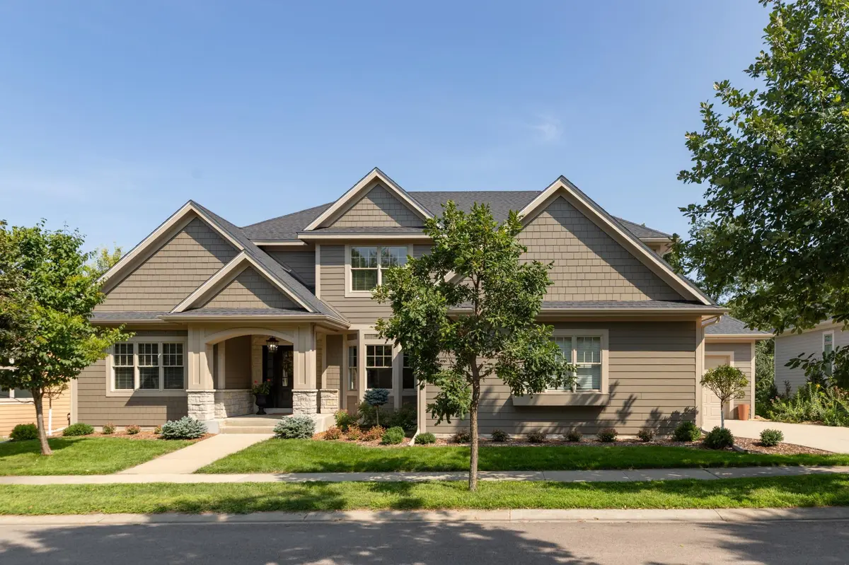 1091 Fox Hill PL SW, Rochester, MN 55902