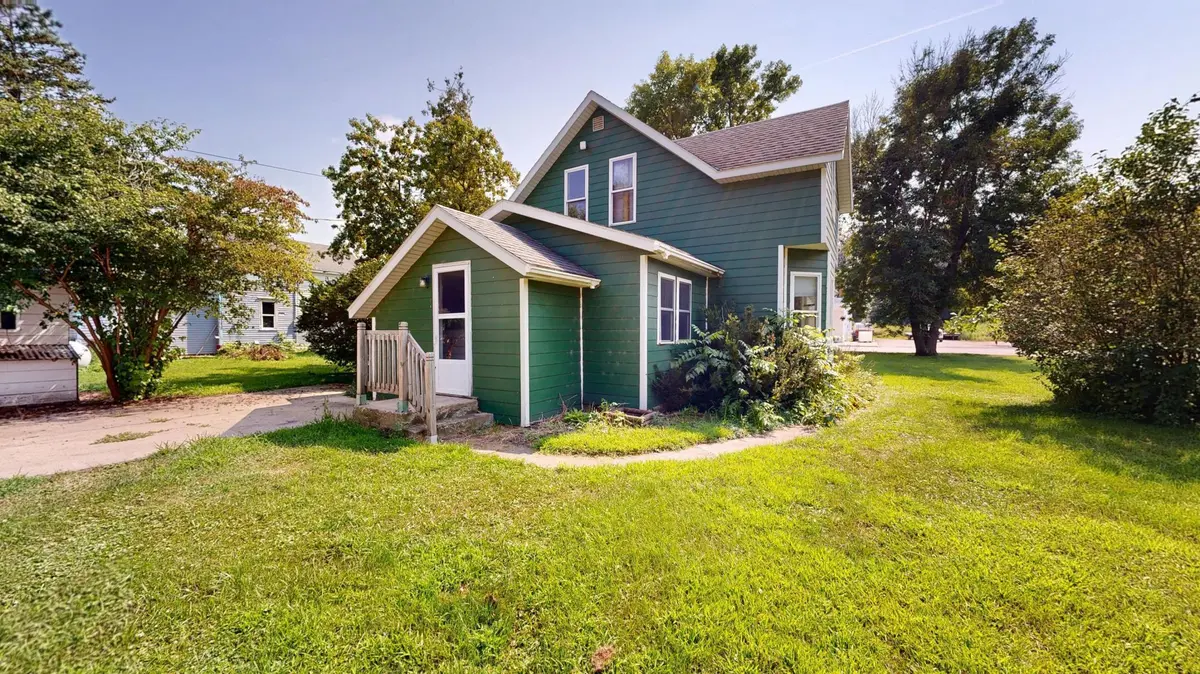 707 Atlantic AVE, Kerkhoven, MN 56252