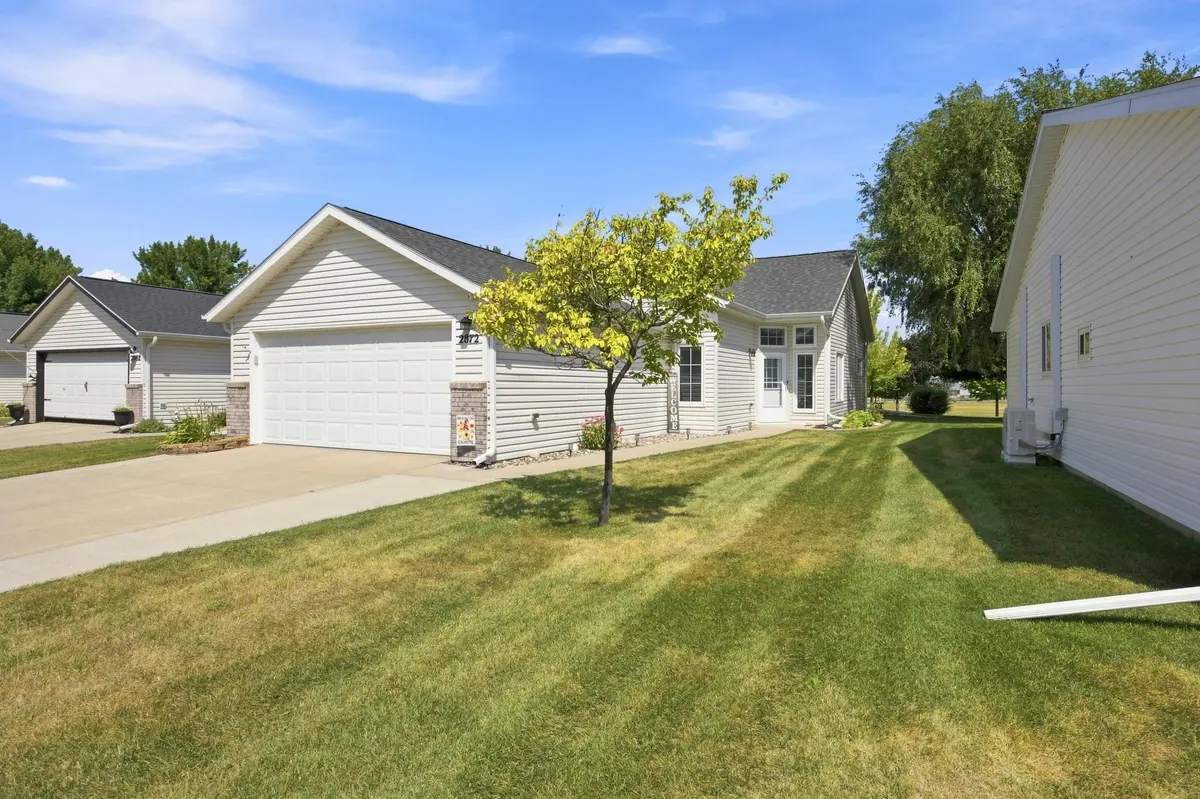 2872 35th ST S, Moorhead, MN 56560