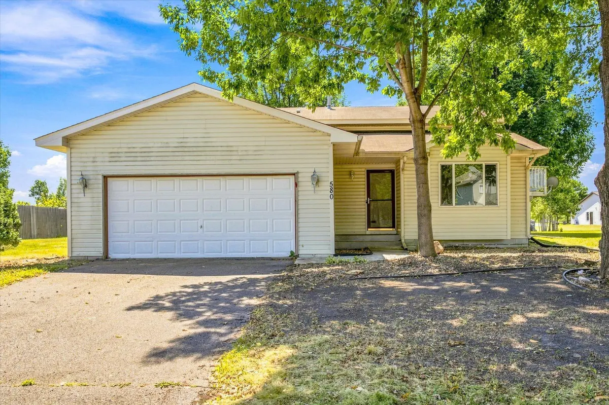 580 W 11th ST, Rush City, MN 55069