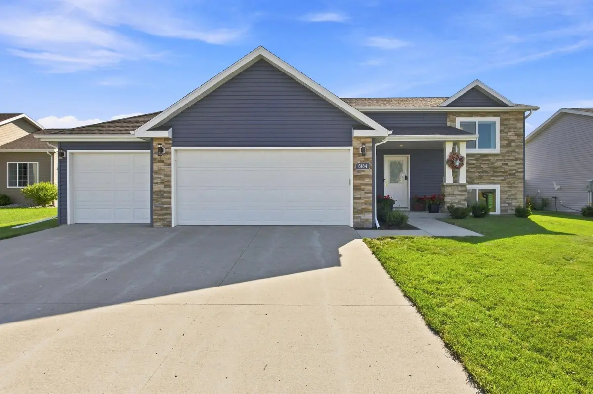 6184 18TH ST S, Fargo, ND 58104