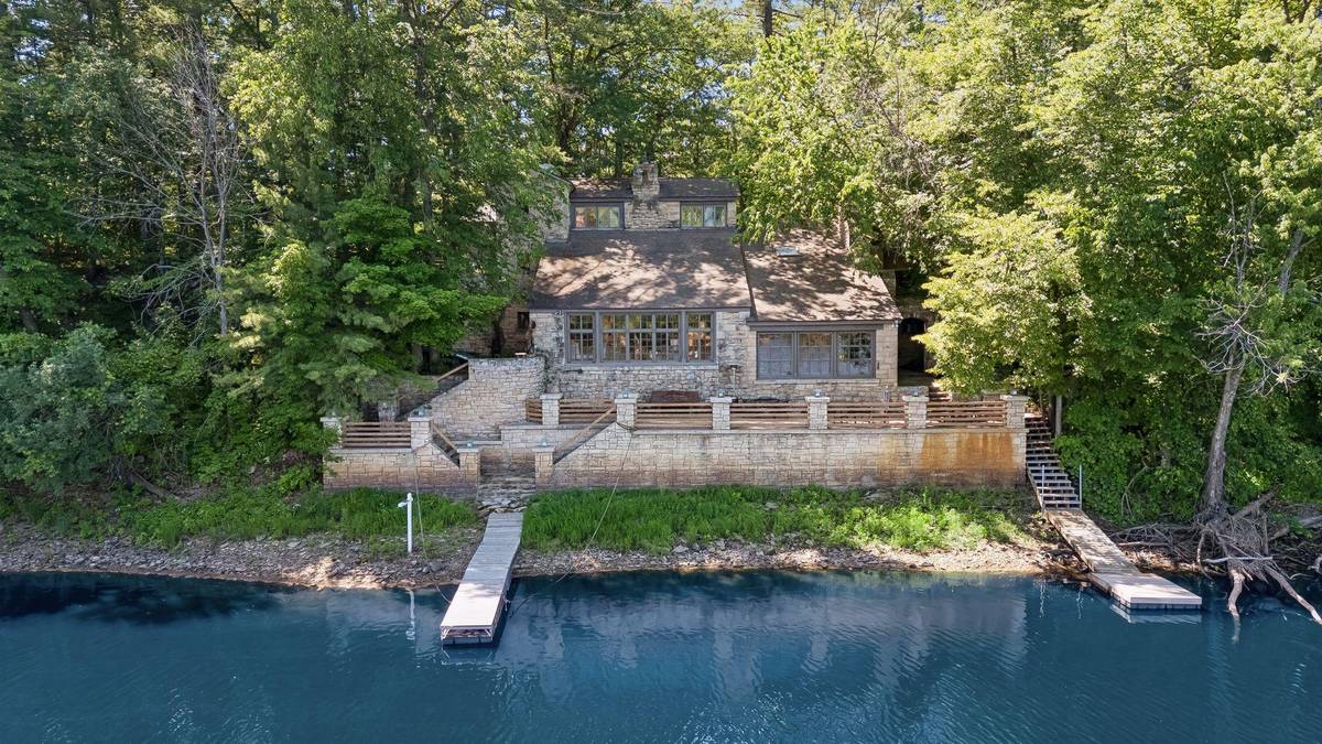 801 Pine Cone TRL, Marine On Saint Croix, MN 55047
