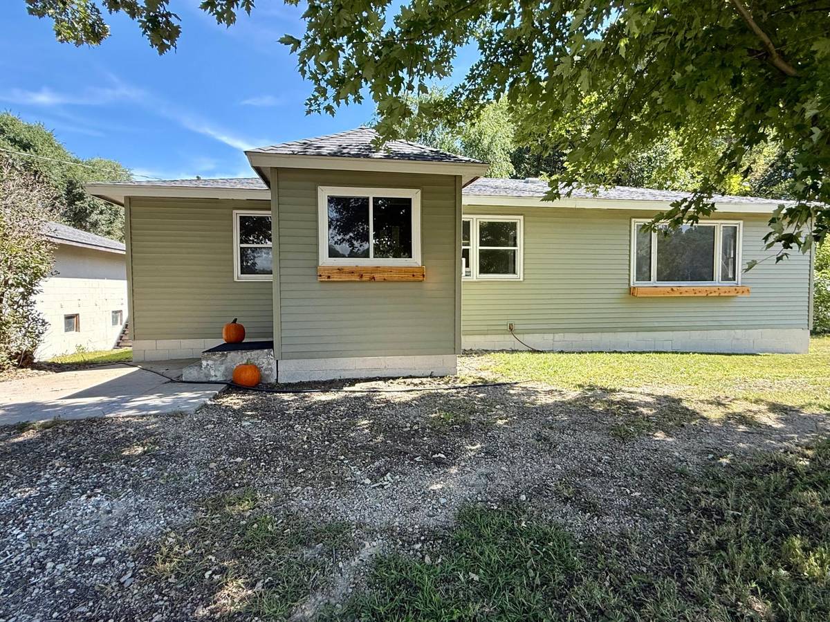 5300 W River RD NW, Rochester, MN 55901