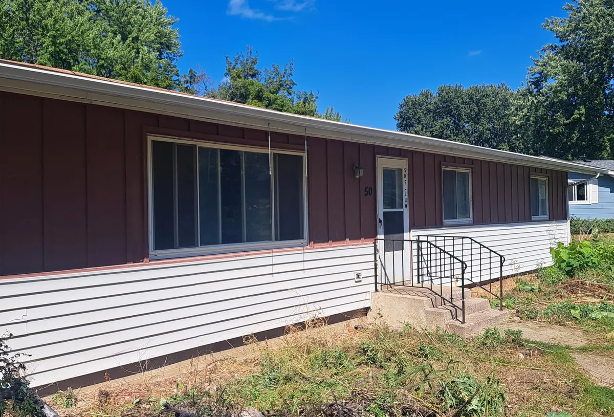 50 Jefferson DR, Northfield, MN 55057