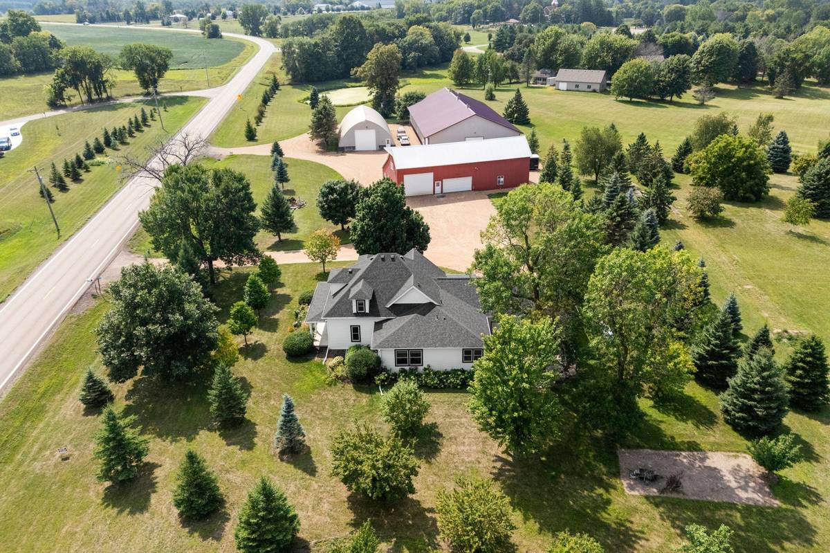 9431 County Road 13 SE, Delano, MN 55328
