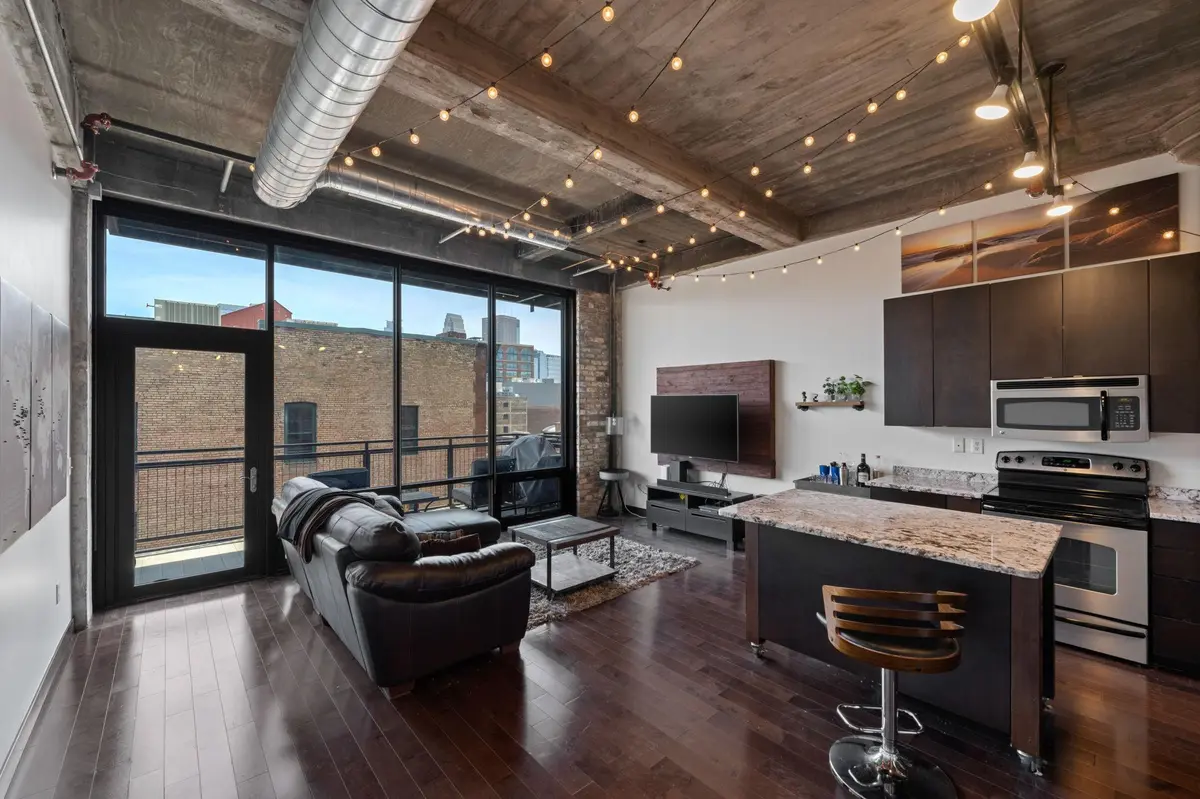 618 Washington Ave N #502, Minneapolis, MN 55401