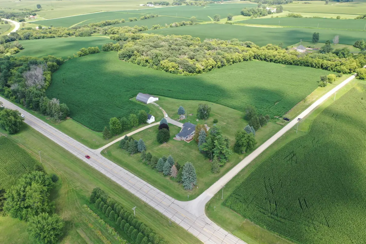 4900 42 HWY NE, Eyota, MN 55934