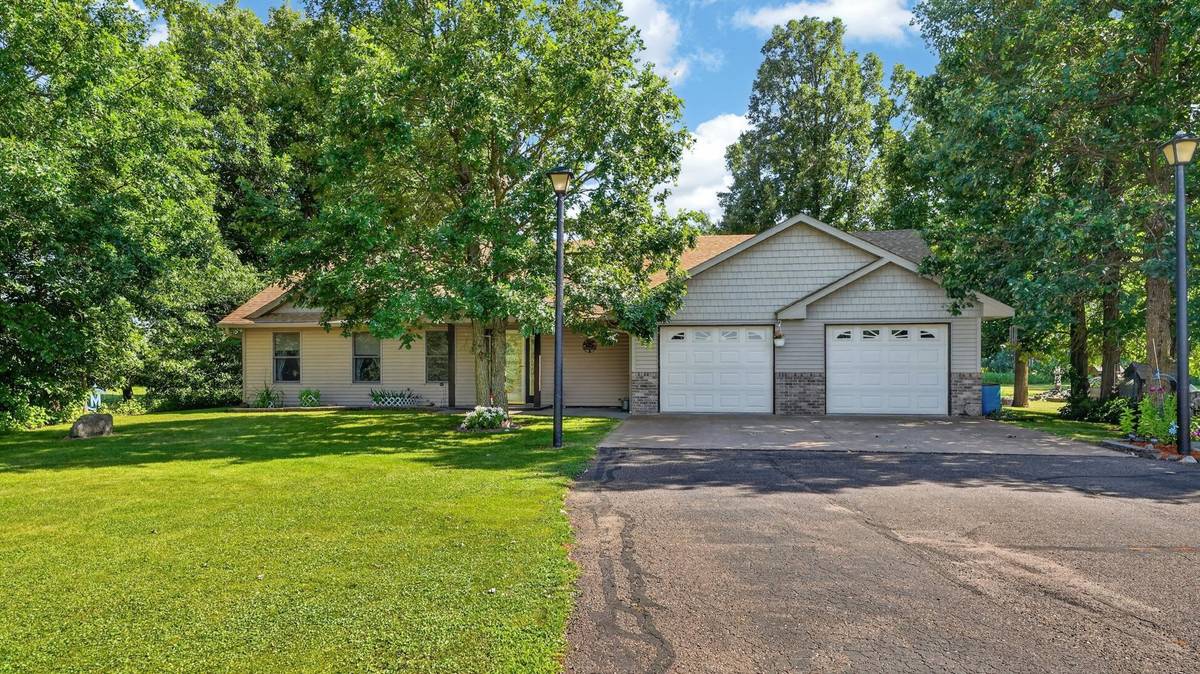 13082 Beroun Crossing RD, Brook Park, MN 55007