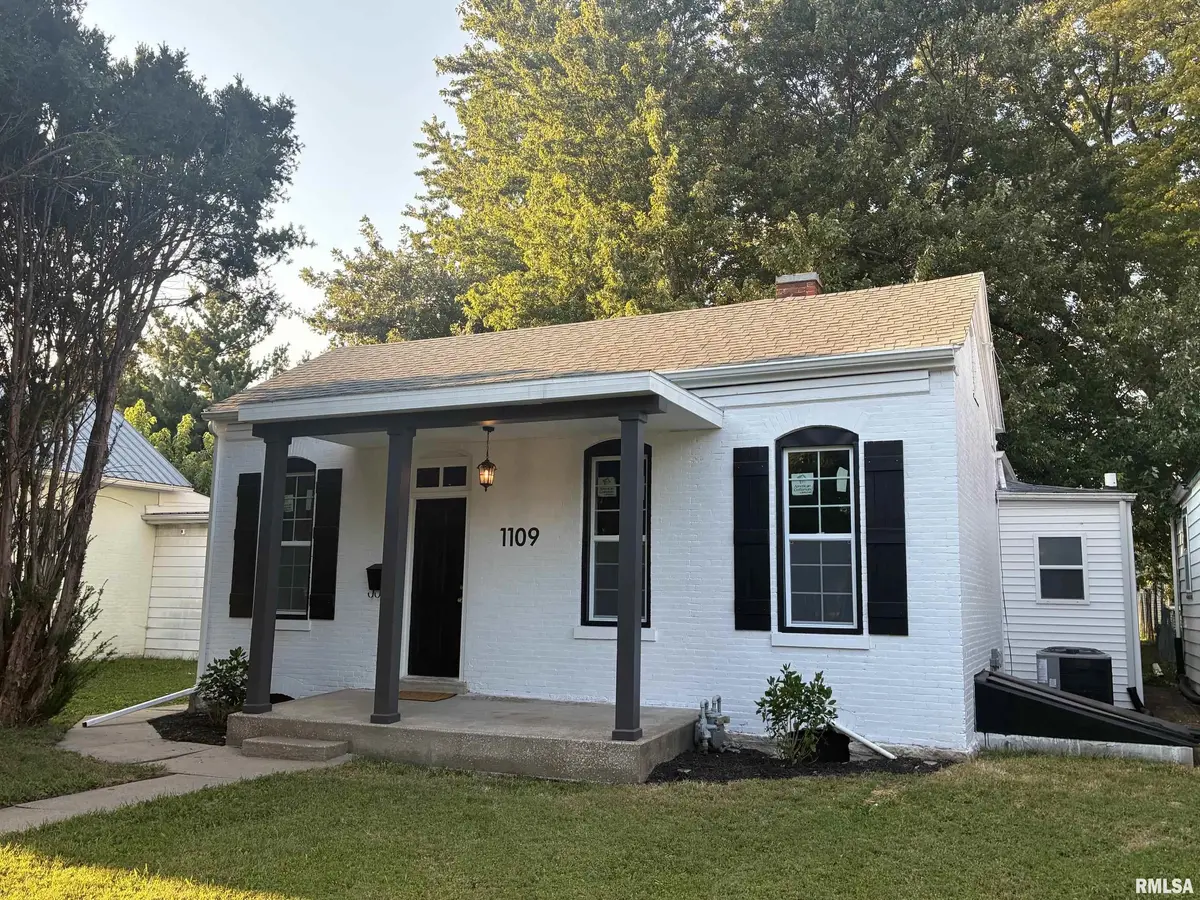1109 WASHINGTON ST, Quincy, IL 62301