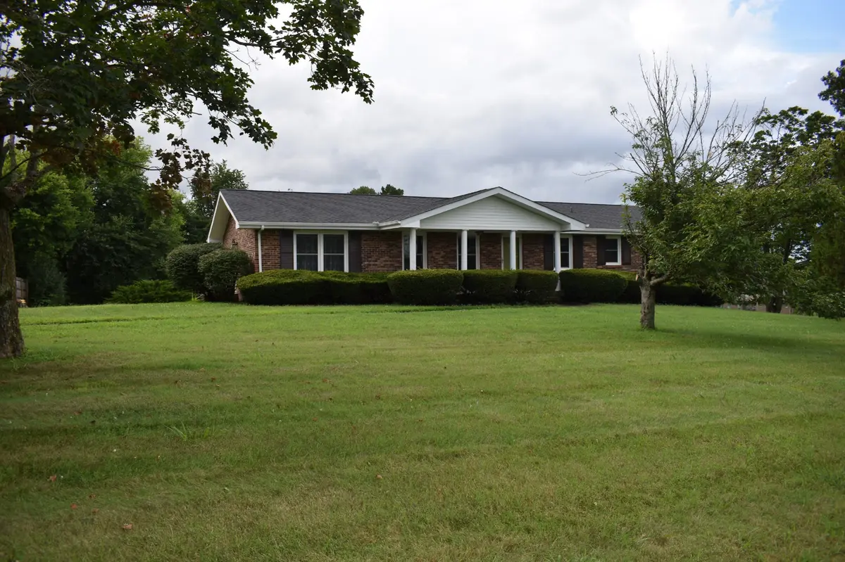 3350 Sango Rd, Clarksville, TN 37043