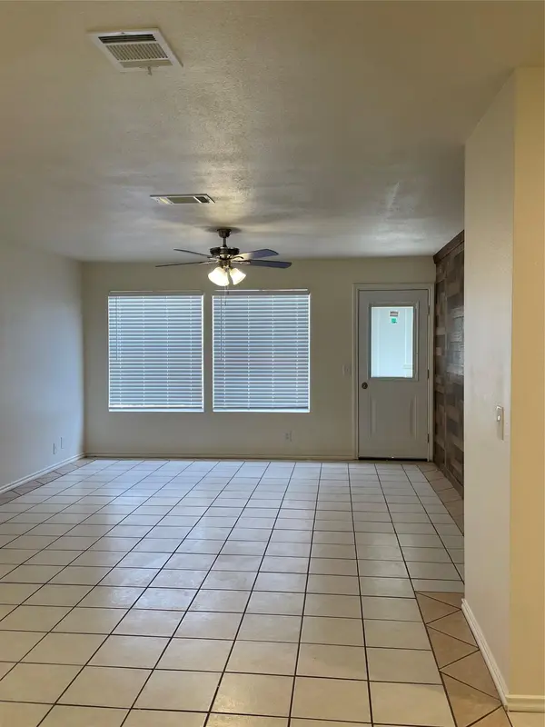 312 E Wild Senna DR, Pflugerville, TX 78660
