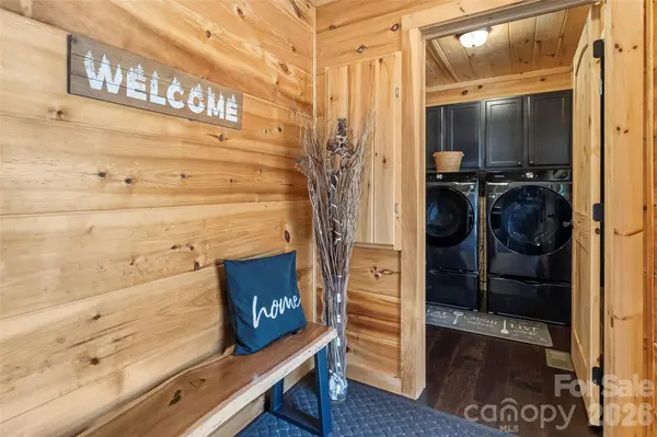 94 Osprey Roost DR, Nebo, NC 28761