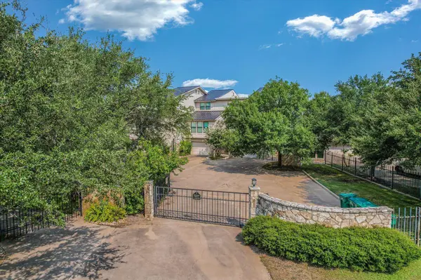 102A Bunny Run Lane, Horseshoe Bay, TX 78657