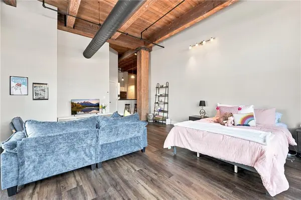 308 W 8th ST #216, Kansas City, MO 64105