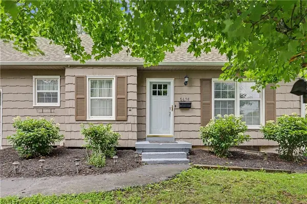 5416 W 51 ST, Roeland Park, KS 66205