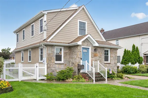 177 Jerome AVE, Mineola, NY 11501