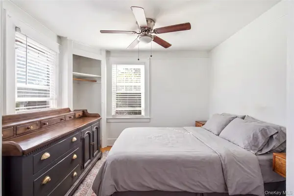 157 Clinton AVE #1, Huntington, NY 11743