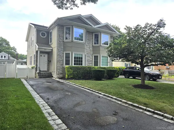 63 Dunwood RD ##A, Port Washington, NY 11050