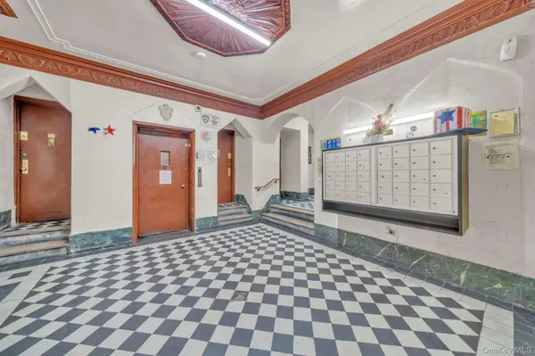 1015 Summit AVE #2A, Bronx, NY 10452