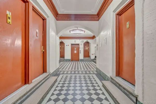 1015 Summit AVE #2A, Bronx, NY 10452