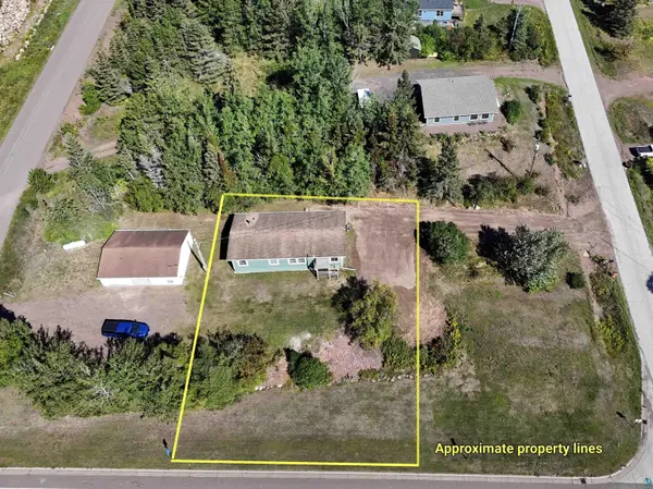 823 Creechville Rd, Grand Marais, MN 55604