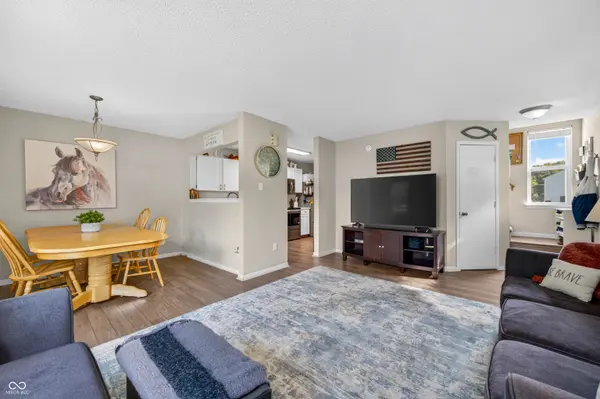 2541 Black Antler CT, Indianapolis, IN 46217