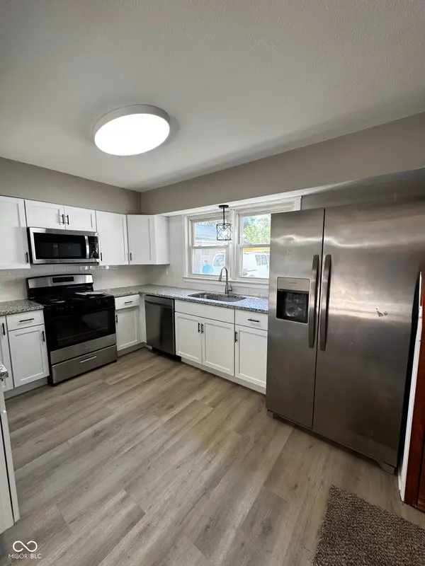403 W Washington ST, Waynetown, IN 47990