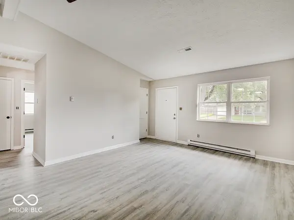 5248 Yucatan DR, Indianapolis, IN 46237