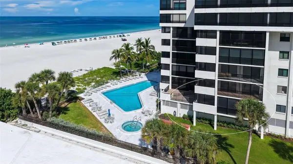 1100 BENJAMIN FRANKLIN DR #204, Sarasota, FL 34236