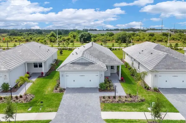 8177 STERNWAY RD, Sarasota, FL 34240