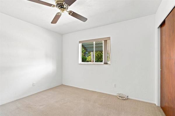 2101 WINCHESTER RD N, St Petersburg, FL, 33710 photo 40
