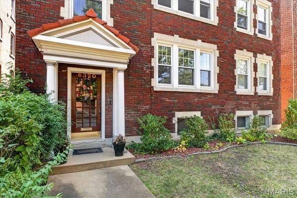 6320 Northwood AVE #3, Clayton, MO 63105