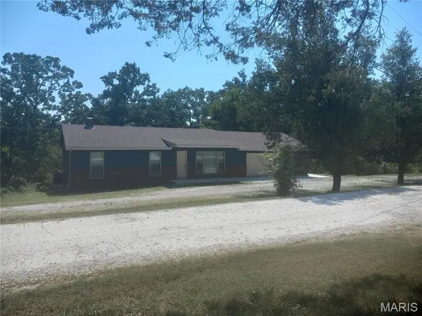 7916 Bolle TRL, Dittmer, MO 63023