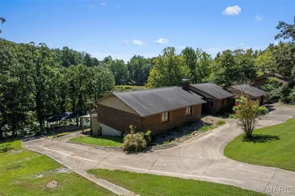2764 Tanglewood DR, Cape Girardeau, MO 63701