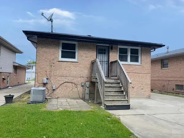 18137 Ravisloe TER, Country Club Hills, IL 60478